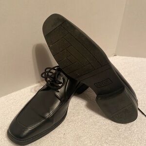 Apt. 9 Men's Black Leather Oxfords